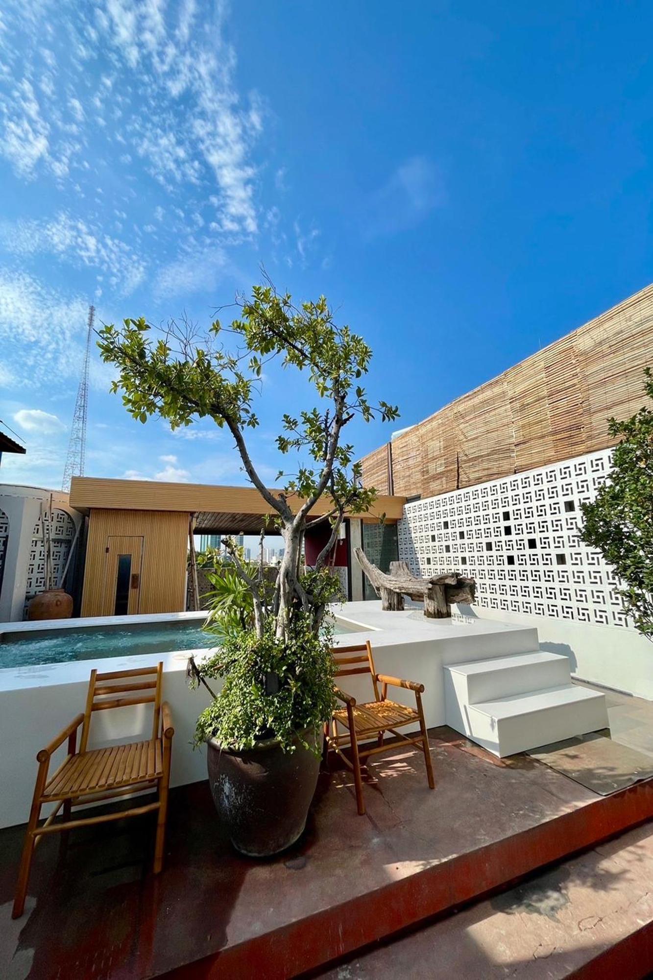 Blu Cabin Ari Stylish Gay Poshtel Bangkok Exteriér fotografie